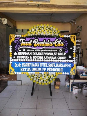 Papan Bunga di Kawasan Industri Pulogadung